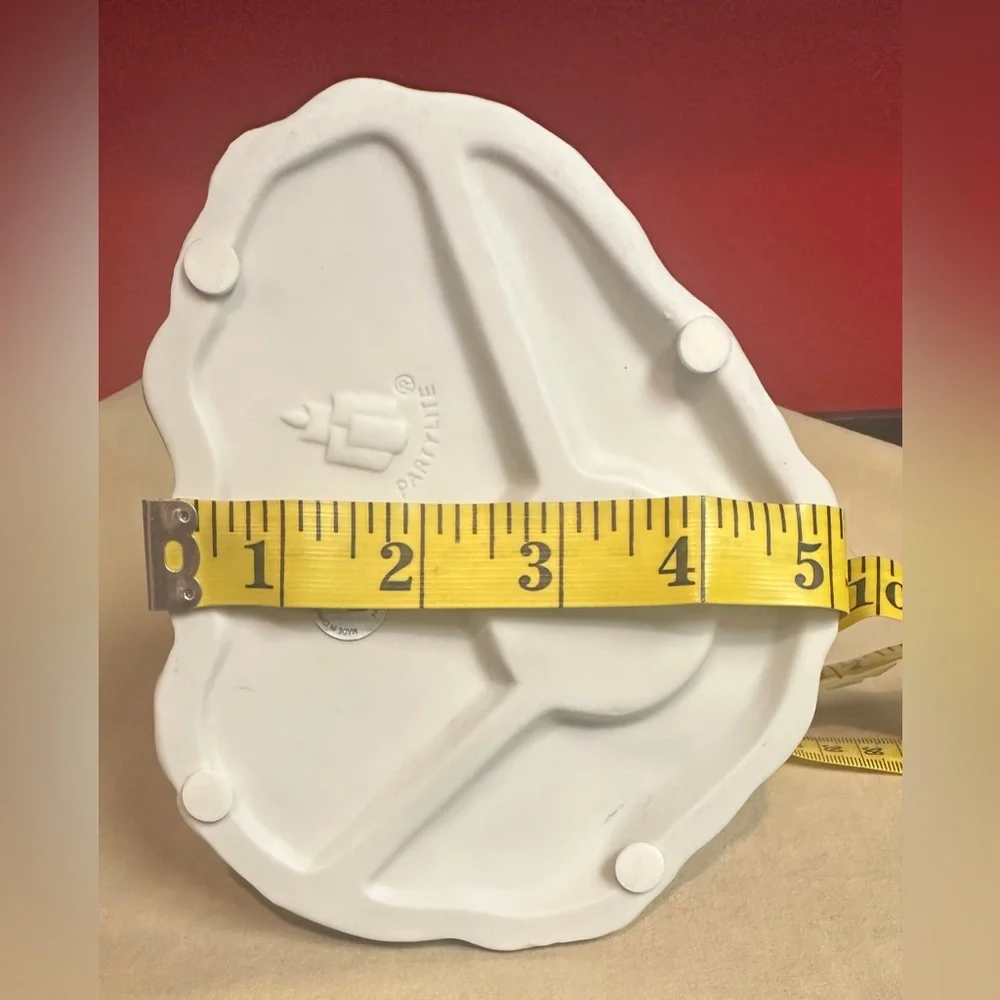 PartyLite Ceramic Snowbell Tealight Holder Original Box Retired 6.25”x7”x5.25” - Picture 8 of 9